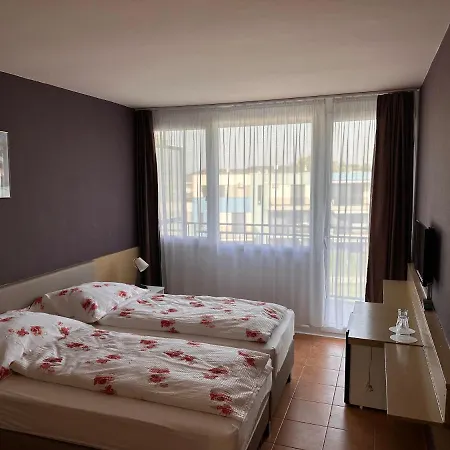 Part 2* Siófok